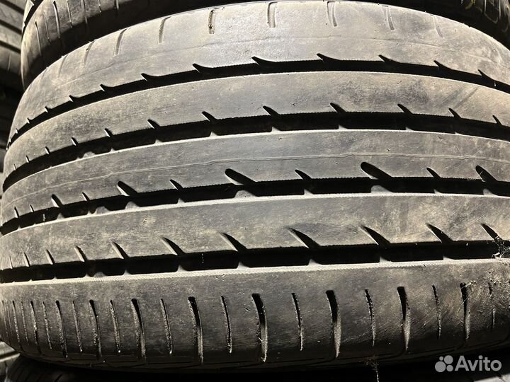 Yokohama Advan Sport V102 265/35 R20