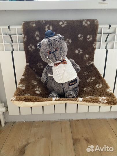 Полка для кота на батарею