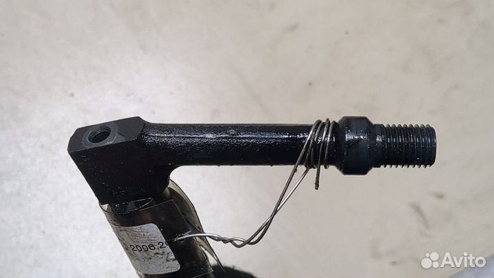 Форсунка топливная Nissan Almera N16, 2001