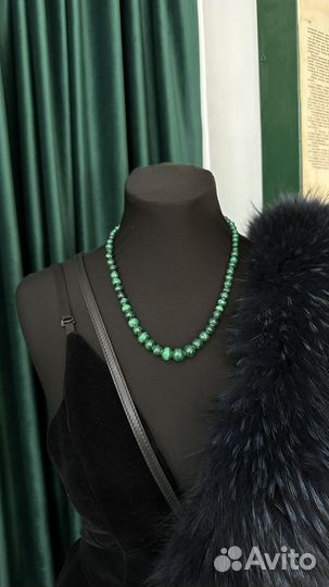 Бусы зеленые из натурального малахита