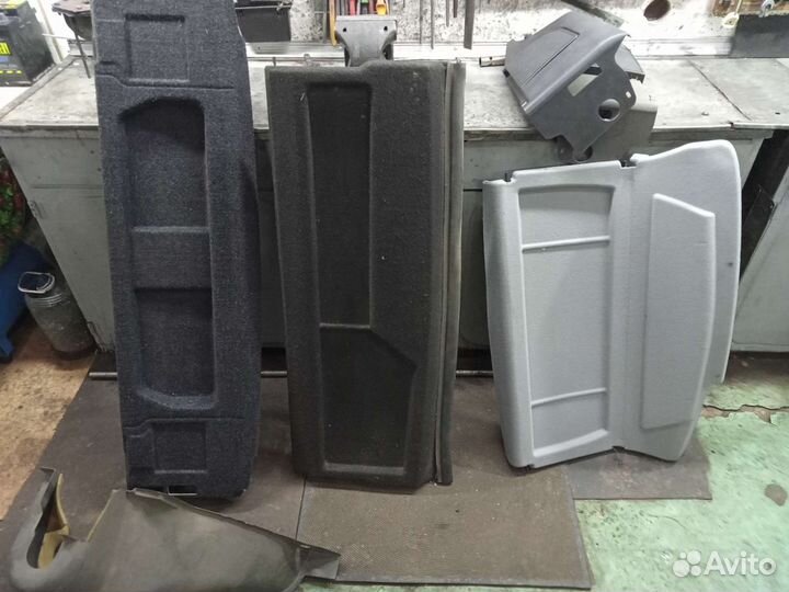 Задняя полка багажника приора хэтчбек