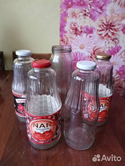 Бутылка стеклянная 1 л с крышкой