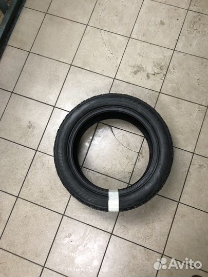 Bridgestone Dueler H/P 225/50 R17