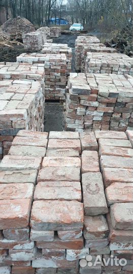 Кирпич клейменный огнеупорный бу