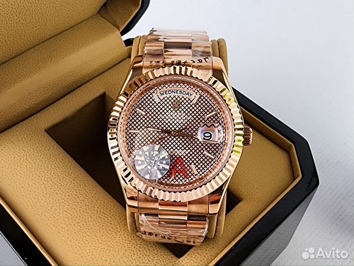 Часы Rolex day date 41mm rose gold