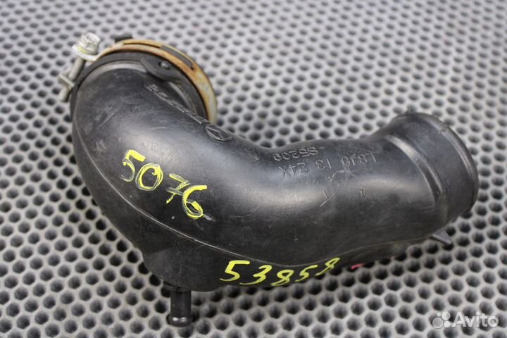 Патрубок воздухозаборника Mazda Bongo DBF-SLP2L L8 L849-13-24X