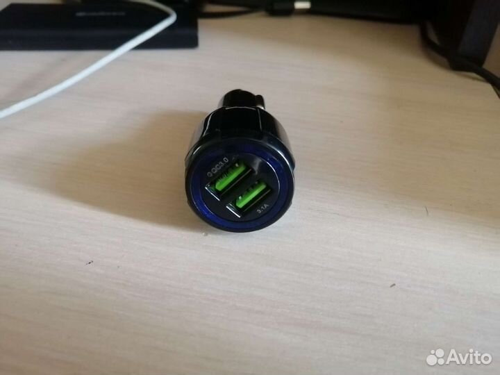 Автомобильная зарядка