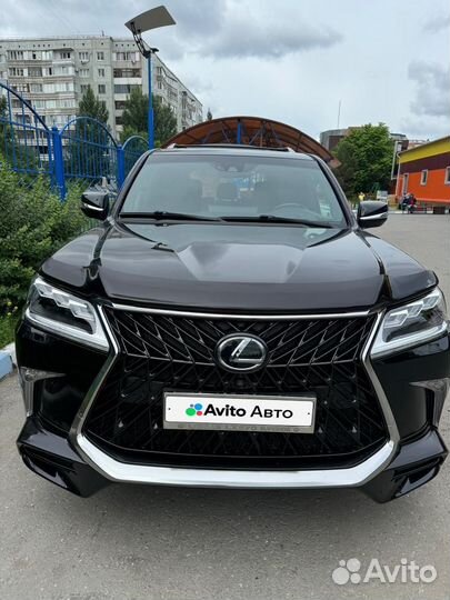 Lexus LX 5.7 AT, 2018, 131 100 км