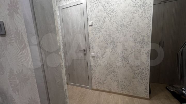 1-к. квартира, 32 м², 1/9 эт.