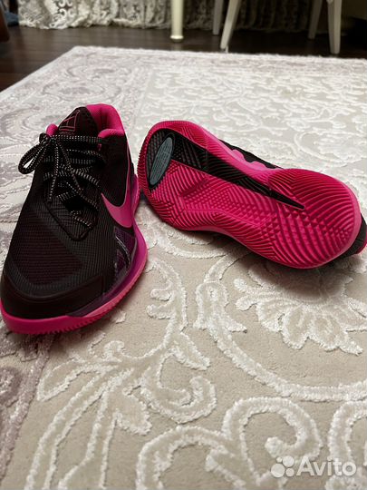 Женские теннисные кроссовки Nike air vapor pro