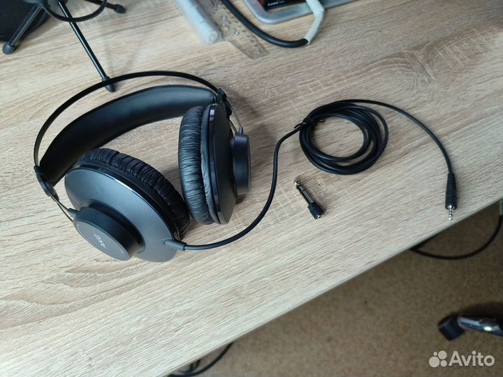 Мониторные наушники AKG K52 by Harman Новые Ориг