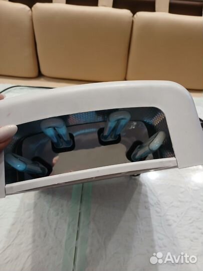 Лампа для ногтей