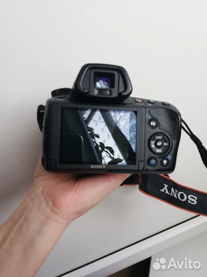 Зеркальный фотоаппарат Sony a37