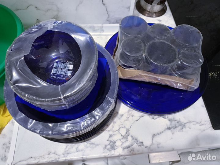 Набор посуды. Новый