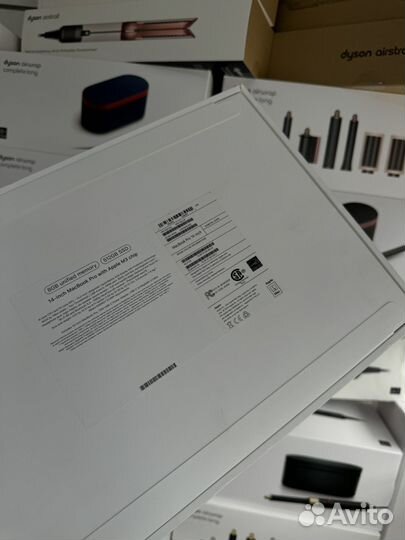 Macbook Pro 14 2023 m3 8 512 gb