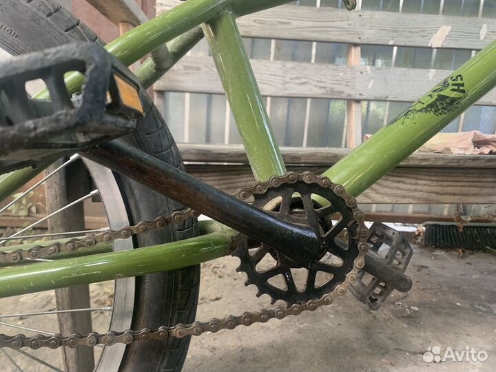 Трюковой велосипед BMX