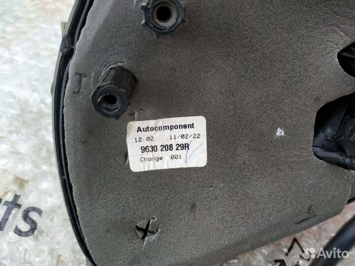 Зеркало левое Renault Sandero 2 Logan 2