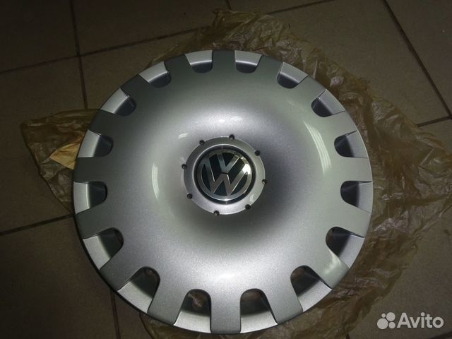 Колпак диска Golf Jetta Bora R-16