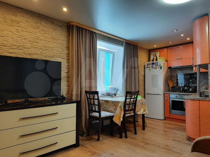 2-к. квартира, 52,3 м², 1/3 эт.