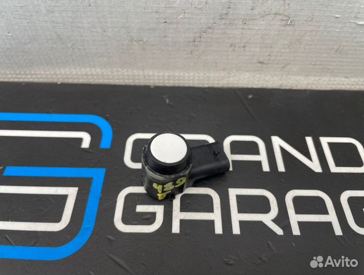 Датчик парктроника передний Porsche Panamera 970