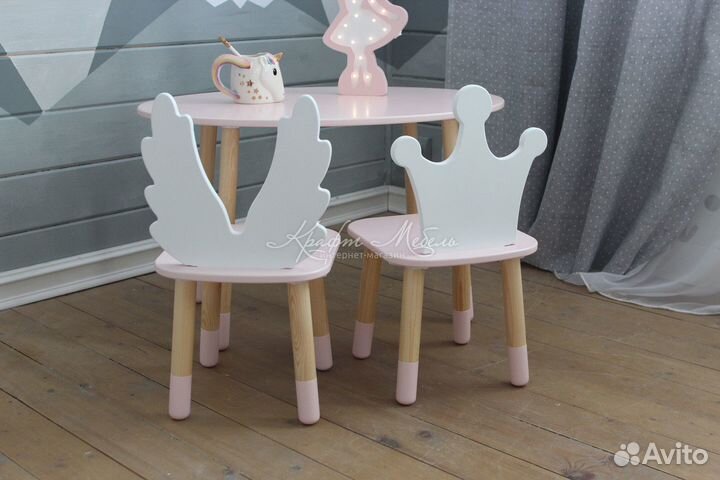 Детский стол и 2 стульчика Зефир