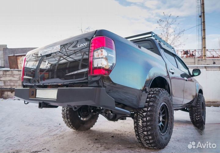 Бампер силовой задний Mitsubishi L200 2019+