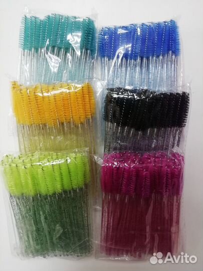 Щеточки для ресниц и бровей