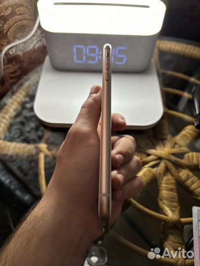 iPhone 8 Plus, 64 ГБ
