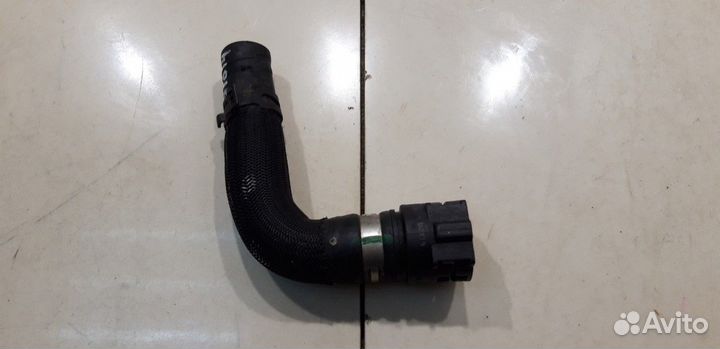 Патрубок системы охлаждения