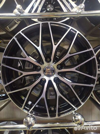 Диски R17 5x114,3 et45 d 67,1 Neo 740 BD Новые