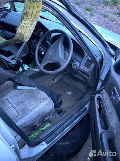 Дверь задняя правая Toyota camry sv41