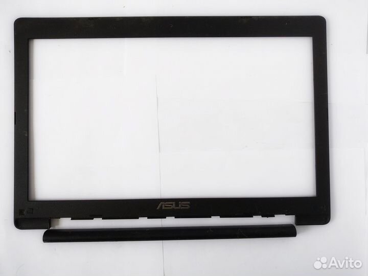 Рамка матрицы Asus X553M