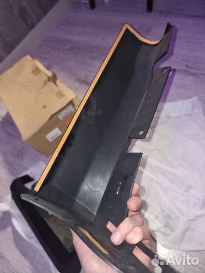 Накладки порогов Subaru Legacy B4 новые