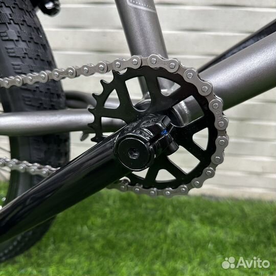 Трюковой велосипед bmx