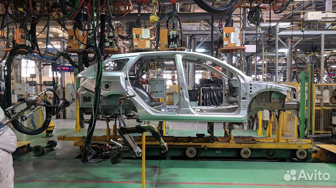 Рабочий без опыта на автосборку