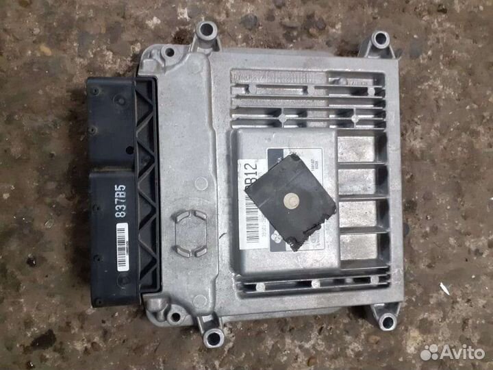 Эбу контролёр Kia Cerato