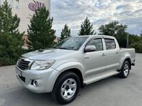 Toyota Hilux 2.5 MT, 2012, 210 500 км, с пробегом, цена 1 950 000 руб.