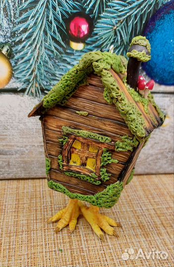 Избушка на курьих ножках на елку