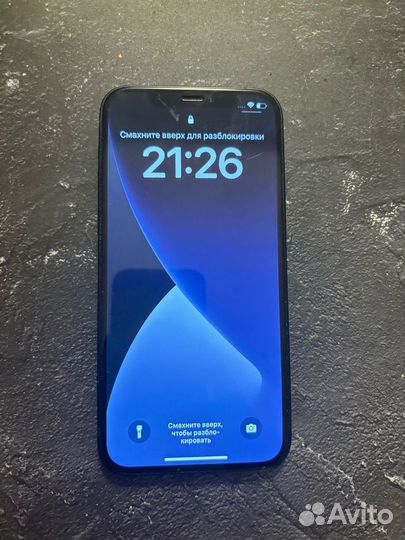 iPhone 12, 64 ГБ