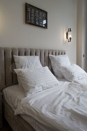 2-к. квартира, 90 м², 1/4 эт.