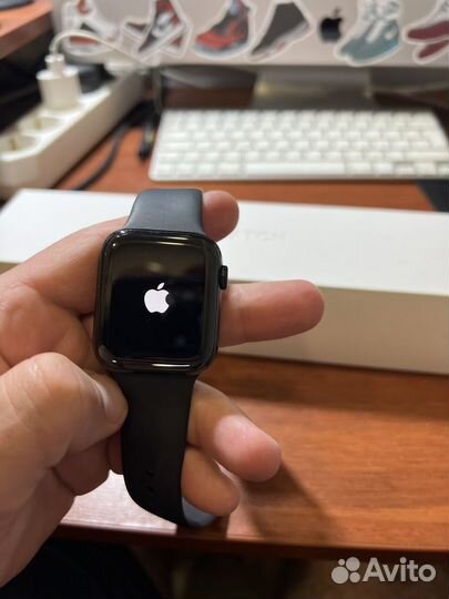 Смарт часы apple watch 4 sapphire 44 мм