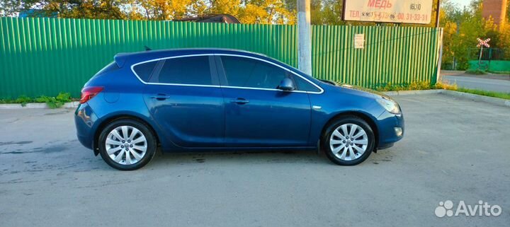 Opel Astra 1.4 AT, 2011, 179 000 км