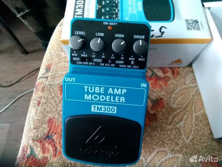 Педаль эффектов Behringer тм 300