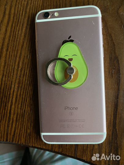 Телефон iPhone 6s