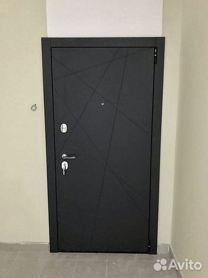 Дверь входная