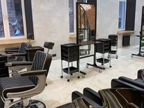 Расстояние между креслами парикмахеров
