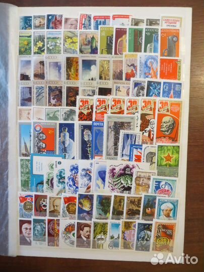 1975г Годовой набор 106 марок и 8 блоков Все **