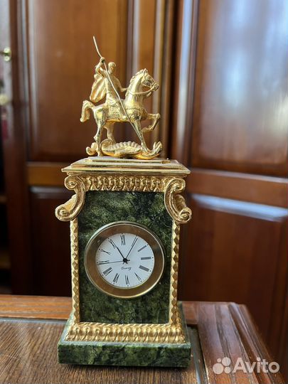 Часы настольные бронза