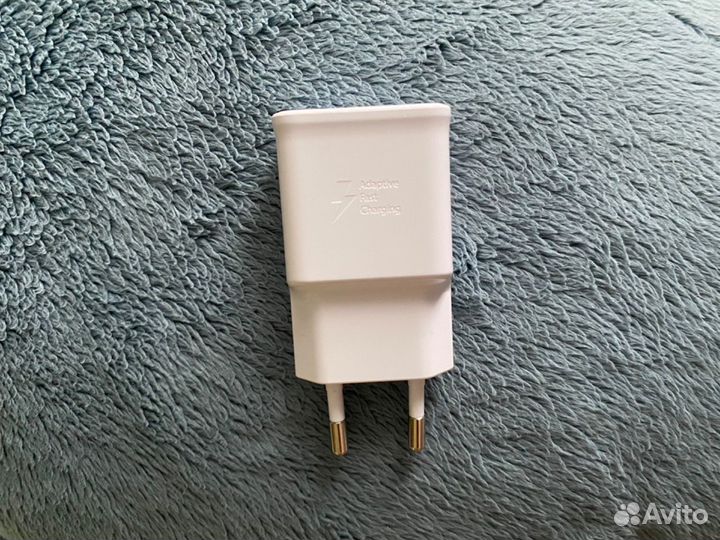 Адаптер питания Samsung