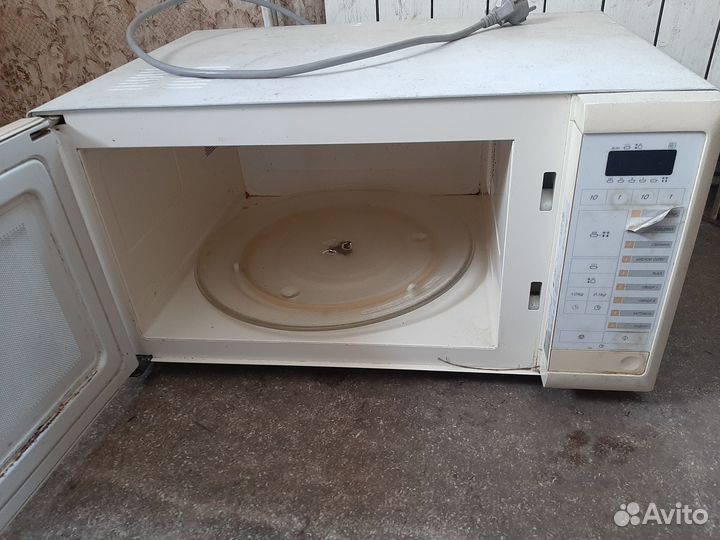 Микроволновка Panasonic